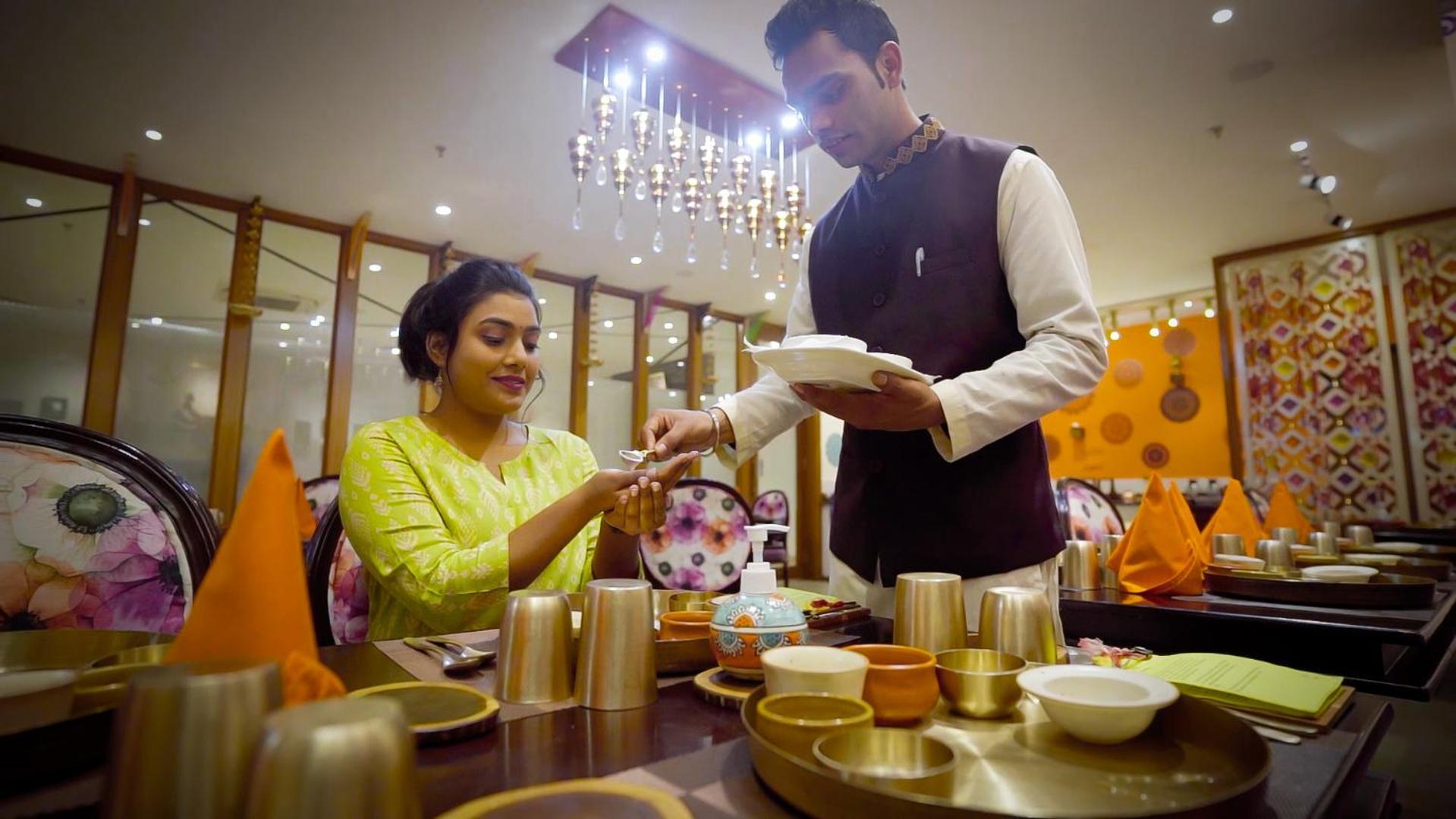 Holywater Hotel By Ganga Kinare #150 Mts From Ganga Ghat Rishīkesh 外观 照片